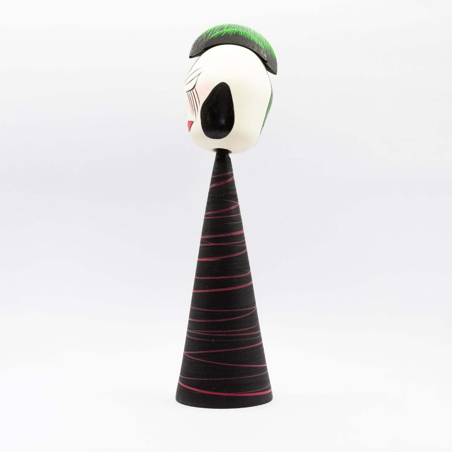 Exclusive Sosaku-Kokeshi "Nina with a Mohican"