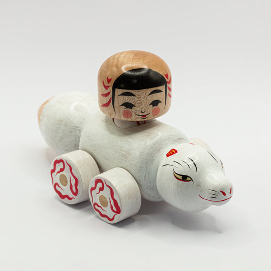 Kokeshi Car: Snow Fox
