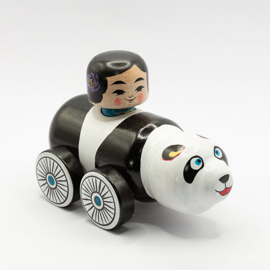 Kokeshi Car: Panda Bear
