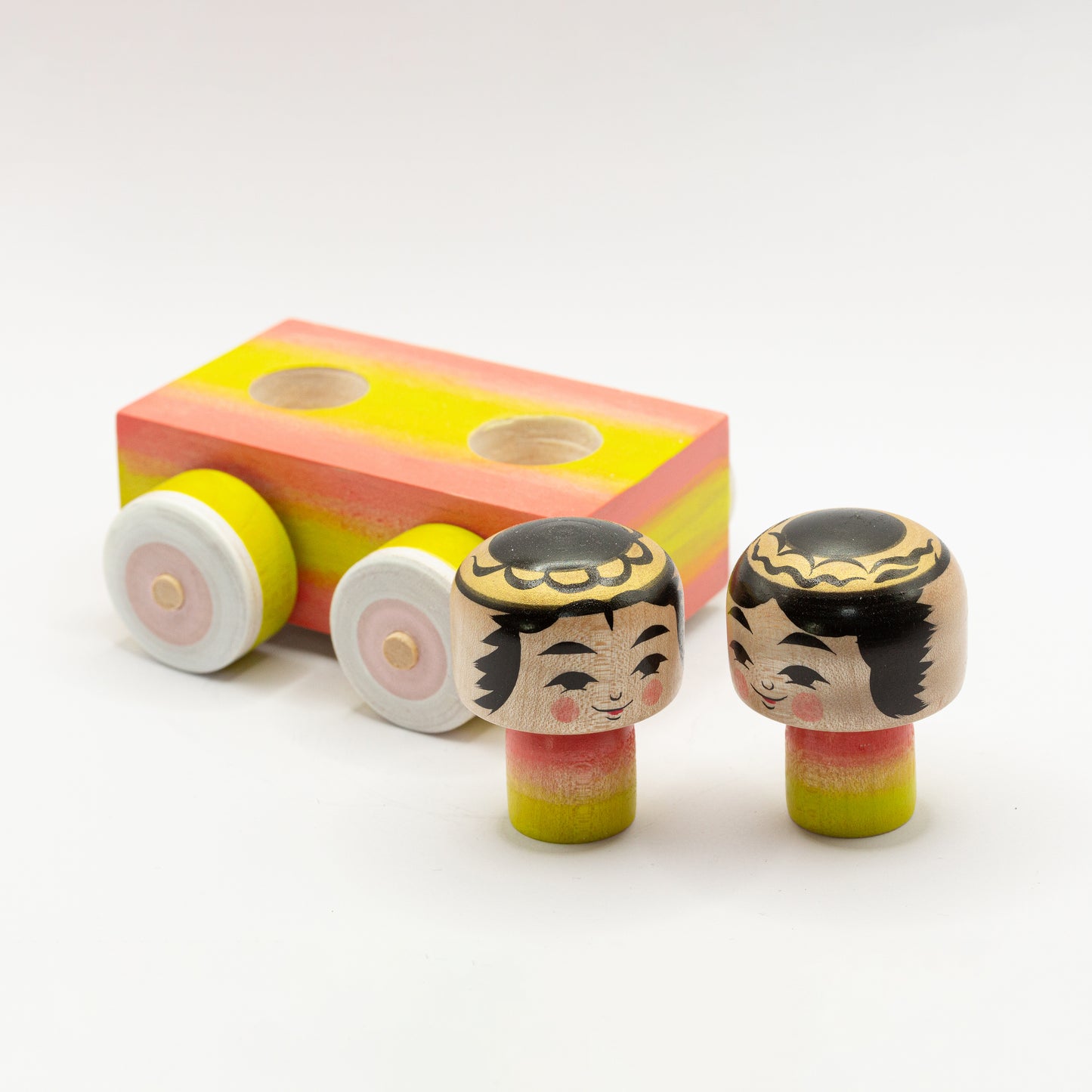 Kokeshi Car: Hina-Matsuri | Peach Festival