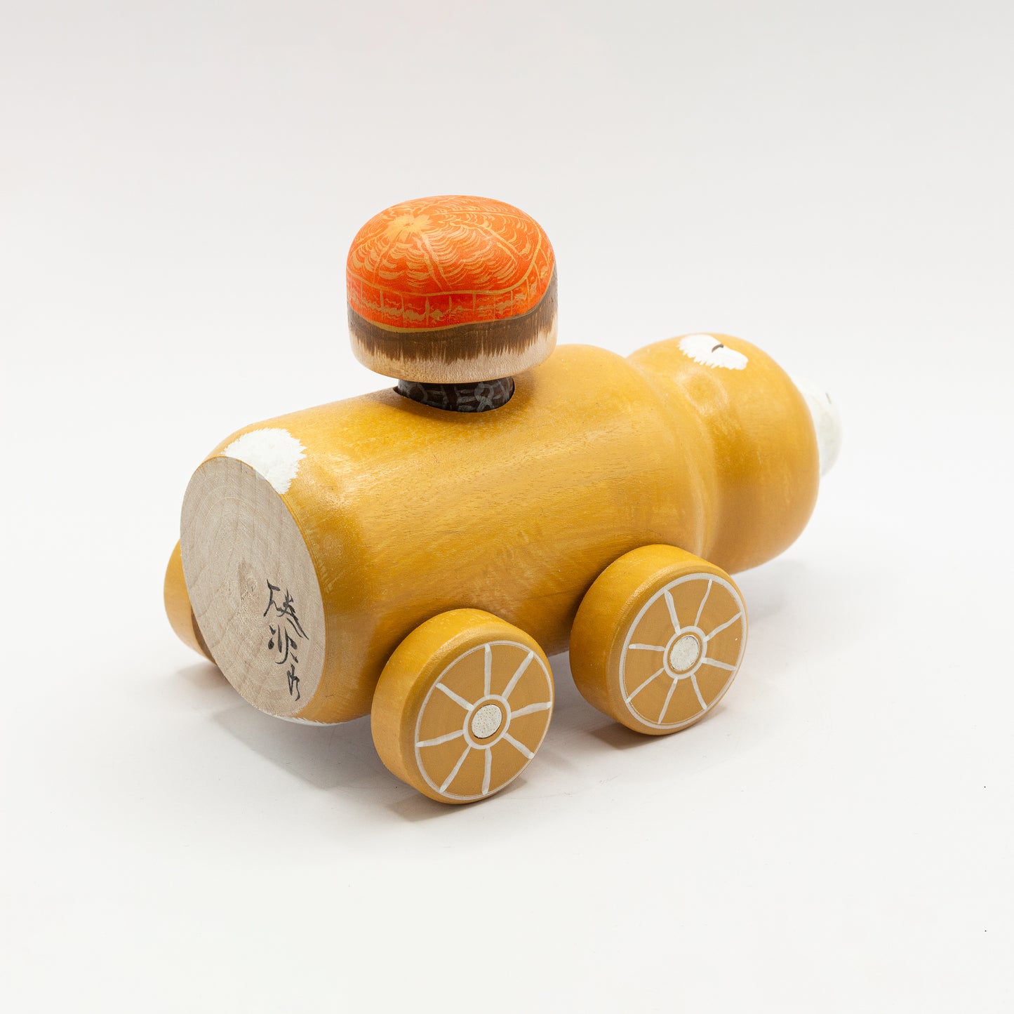 Kokeshi-Mobil: Ein Bär kurz vor dem Winterschlaf