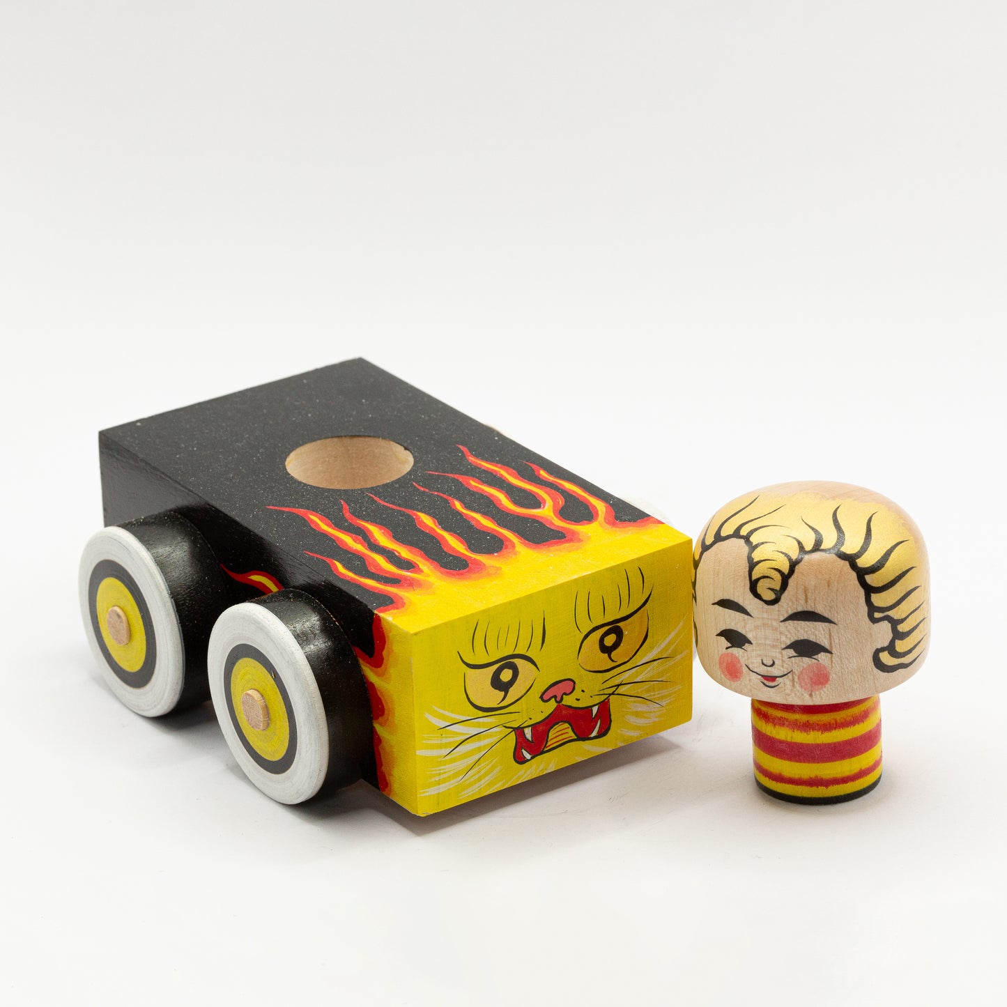 Kokeshi Car: Fire and Flame
