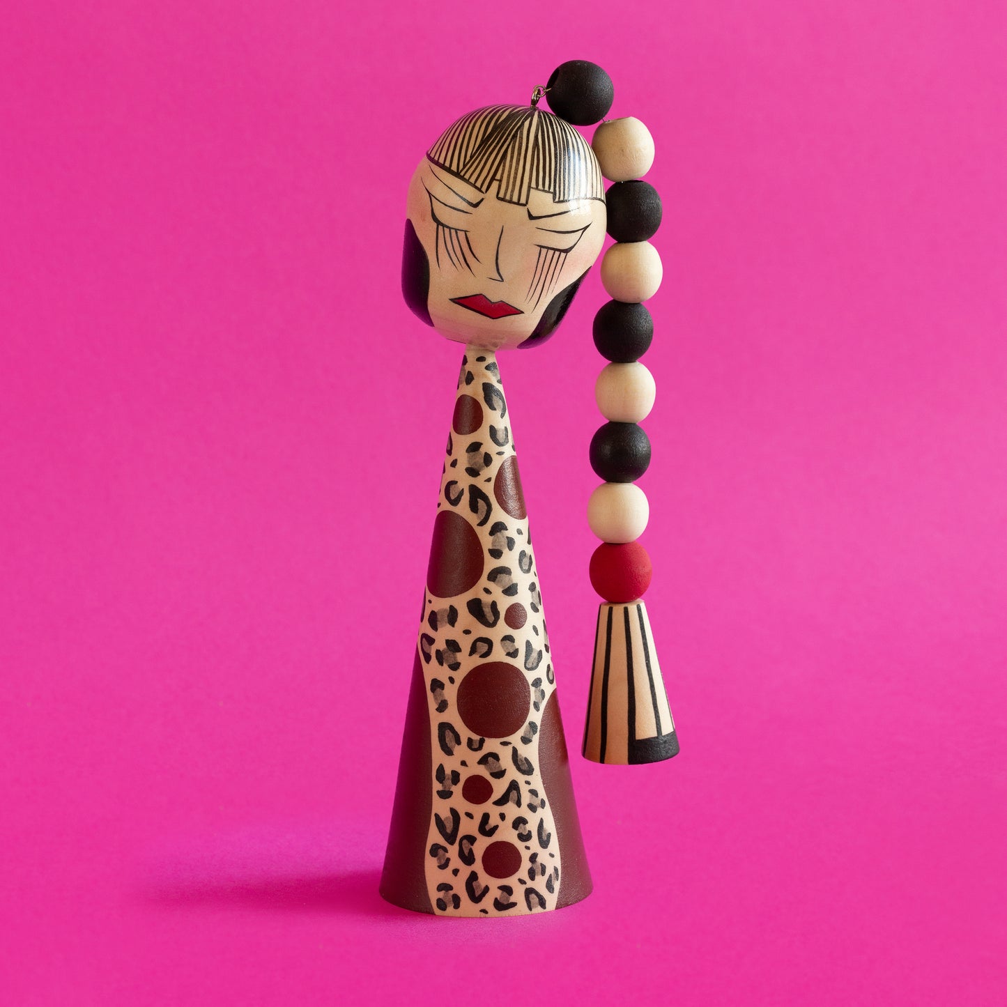 Exklusive Sosaku-Kokeshi "Nina mit Zopf"