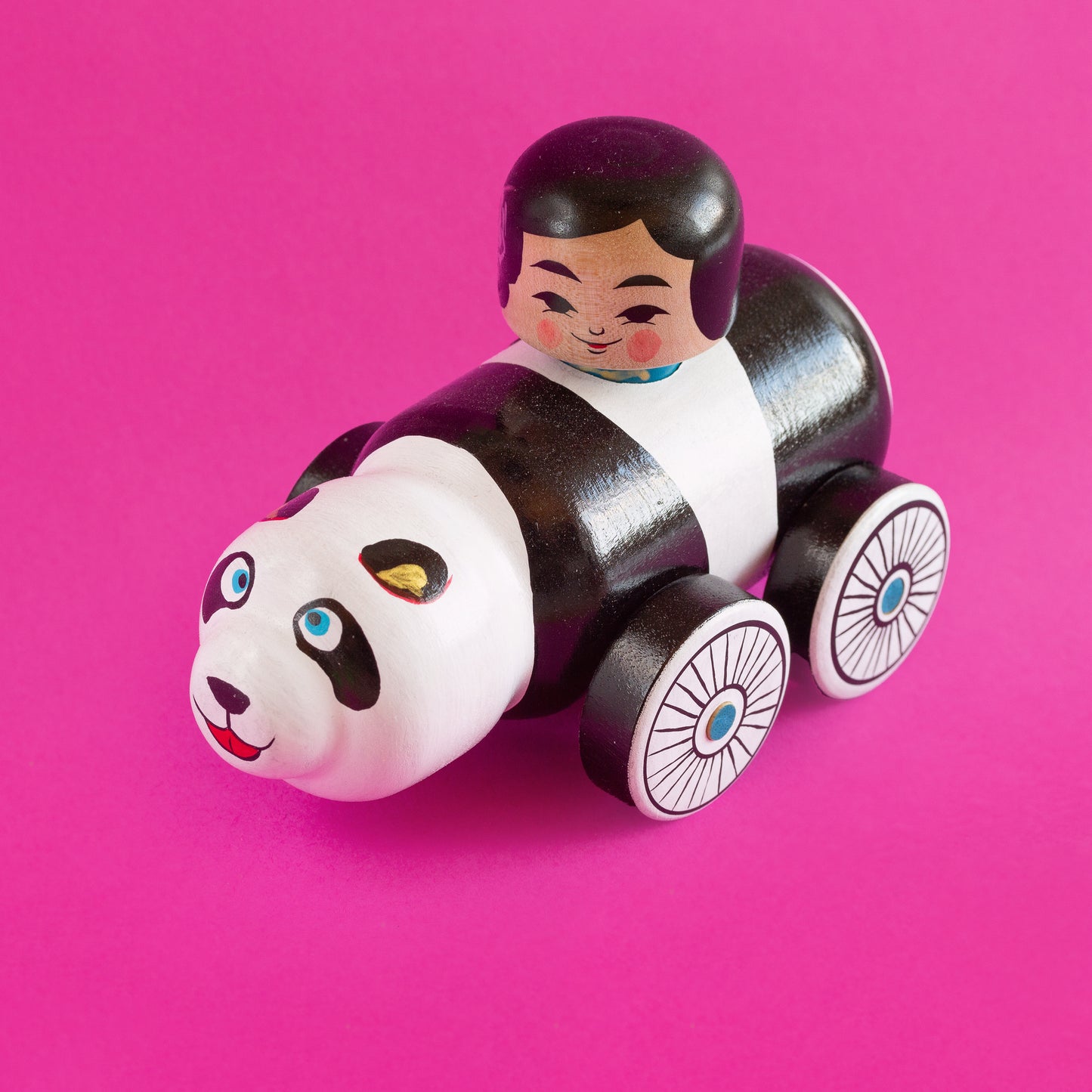 Kokeshi Car: Panda Bear