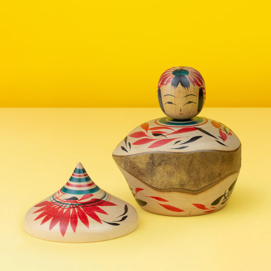 Exclusive Tsubaki Hat Ejiko | Natural Wood Kokeshi