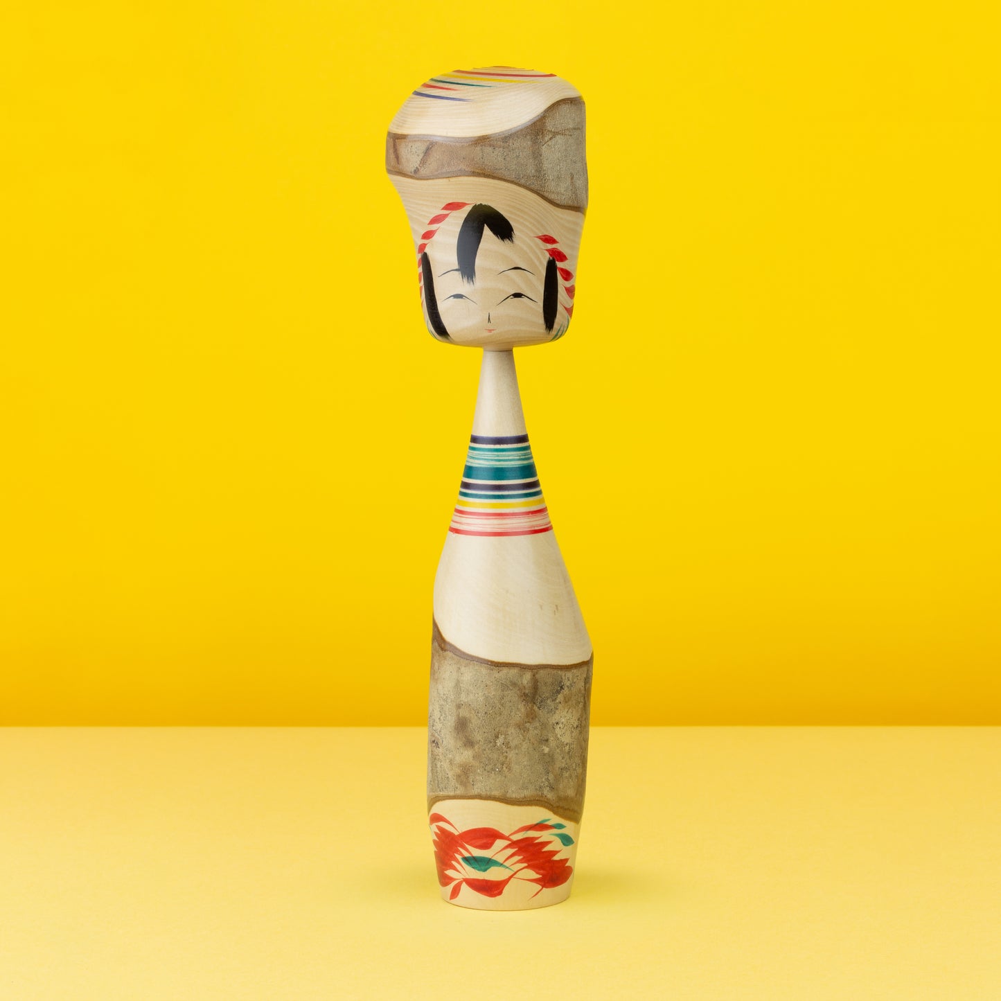 Exklusive "Tsubaki Kokeshi" | Naturholz-Kokeshi