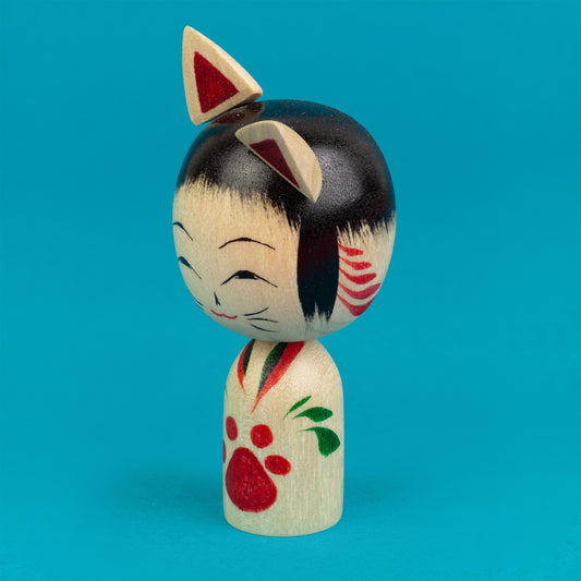 Miniature Togatta Cat Kokeshi