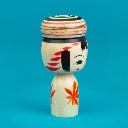 Miniature Bun Hair Autumn Kokeshi