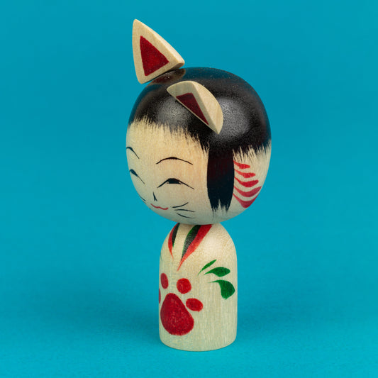 Miniature Togatta Cat Kokeshi