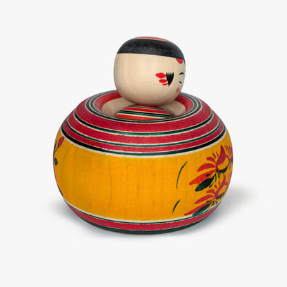 Ejiko-Kokeshi – Camellia and Chrysanthemum – Yajiro Tradition