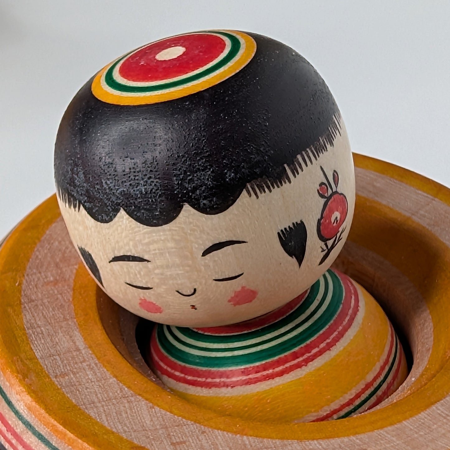 Ejiko-Kokeshi Nemuri – Ume – Yajiro Tradition