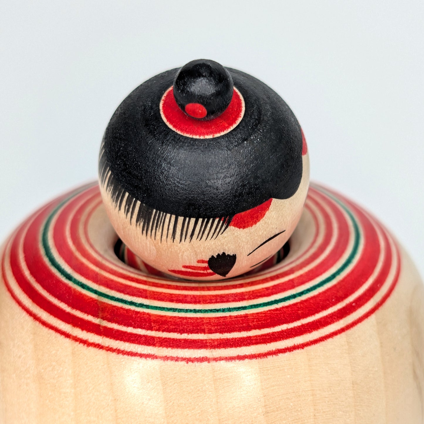 Ejiko-Kokeshi Kiku – Yajiro Tradition