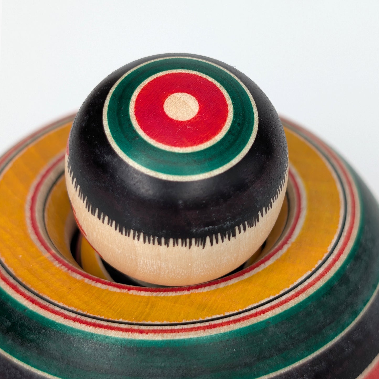 Ejiko Kokeshi – Rokuro-Moyo Pattern – Yajiro Tradition